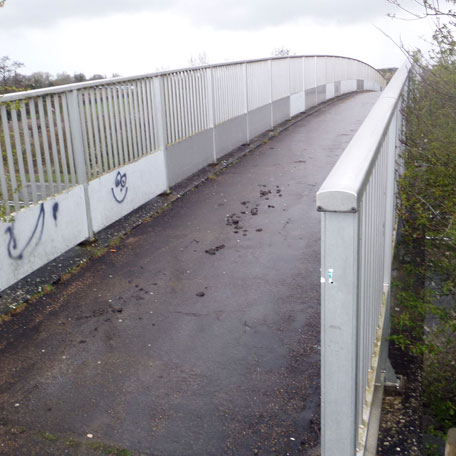 Footbridge, OX13 5BQ