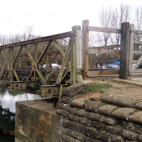 Footbridge, OX2 6ED