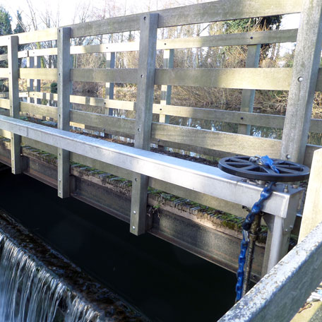 Footbridge, RG14 2BU