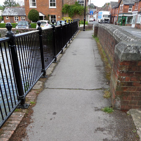 Footbridge, RG28 7AL