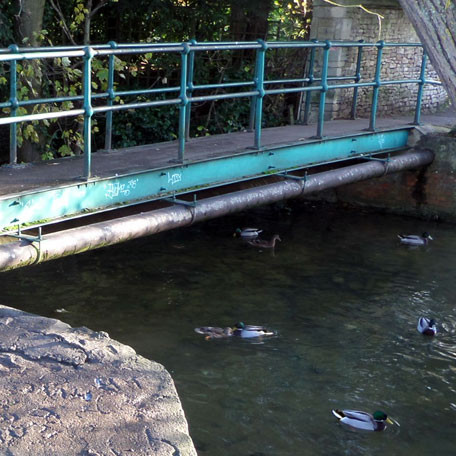 Footbridge, SN11 8JG