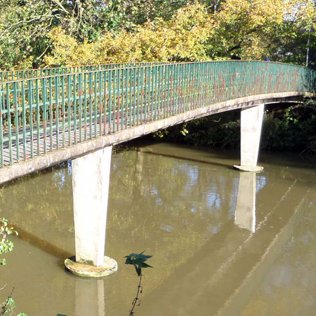 Footbridge, SN15 3JX